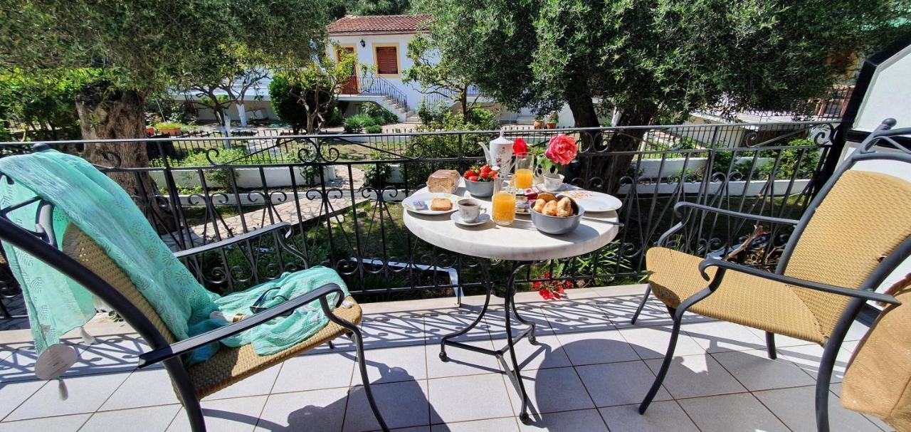 Livadi Studios With Pool Lákka Extérieur photo