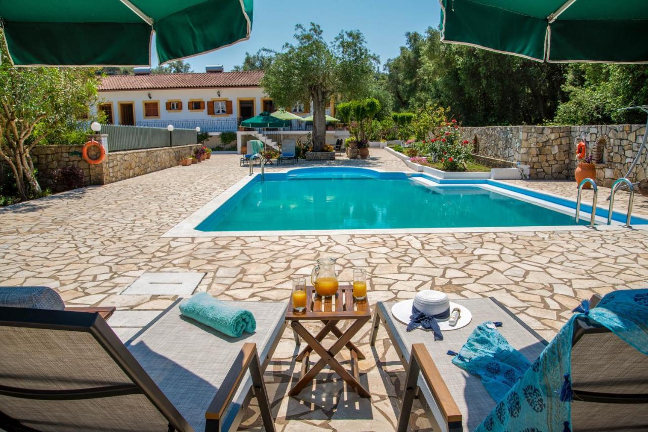 Livadi Studios With Pool Lákka Extérieur photo